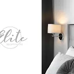 Elite Hamptons Old Town * グダニスク