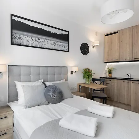 Elite Hamptons Old Town Apartamento *