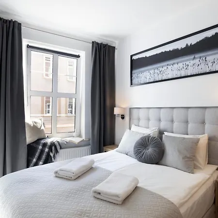 Lägenhet Elite Hamptons Old Town *