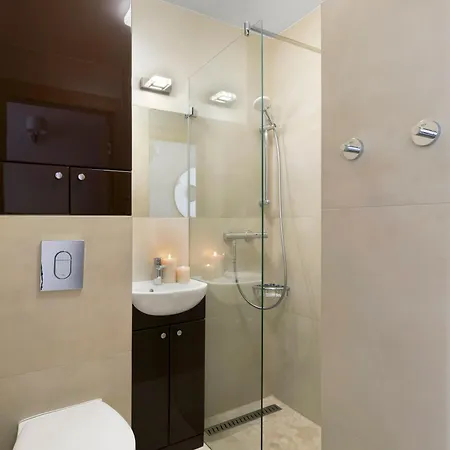 Elite Hamptons Old Town Гданьск
