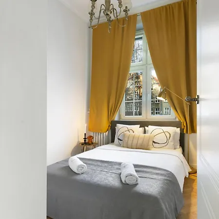 Апартаменты Elite Hamptons Old Town