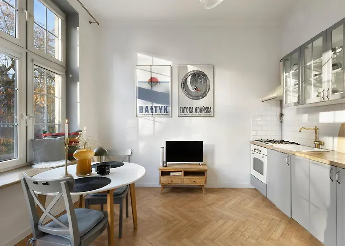 Elite Hamptons Old Town Daire